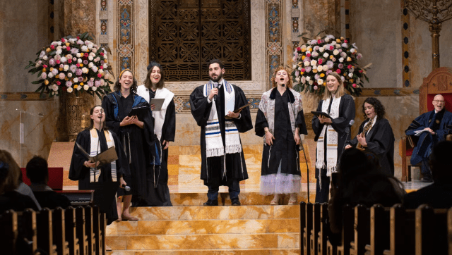 2026 DFSSM Class signing in front of the Ark at Temple Emanu El in NYC